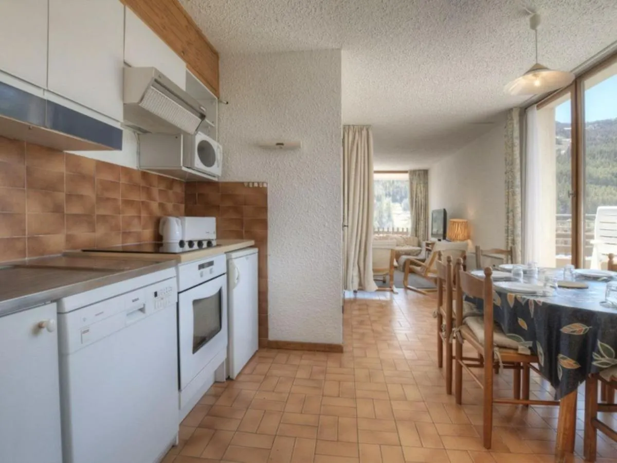 Appartement Studio Saint-Chaffrey , 1 pièce, 2 personnes - FR-1-330E-63 France