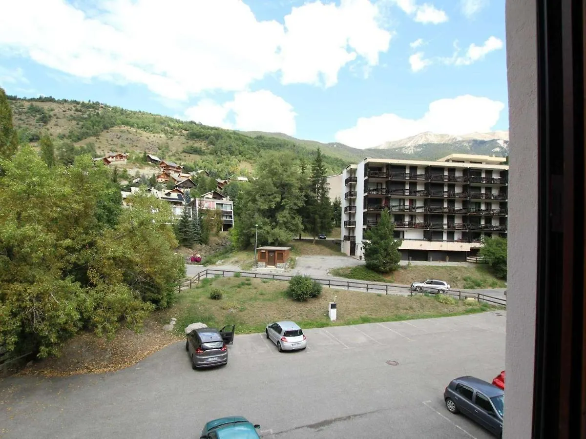 Appartement Studio Saint-Chaffrey , 1 pièce, 2 personnes - FR-1-330E-63