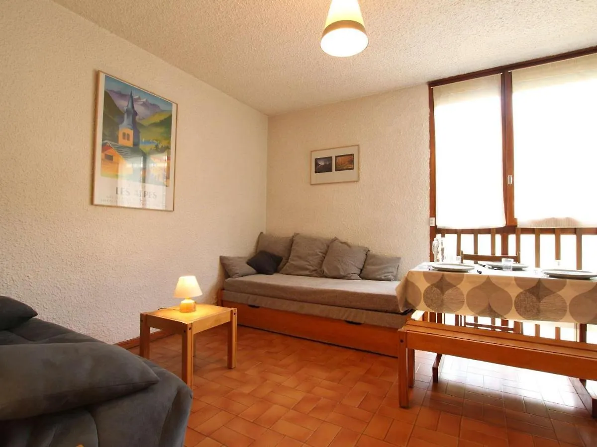 Studio Saint-Chaffrey , 1 pièce, 2 personnes - FR-1-330E-63 Appartement