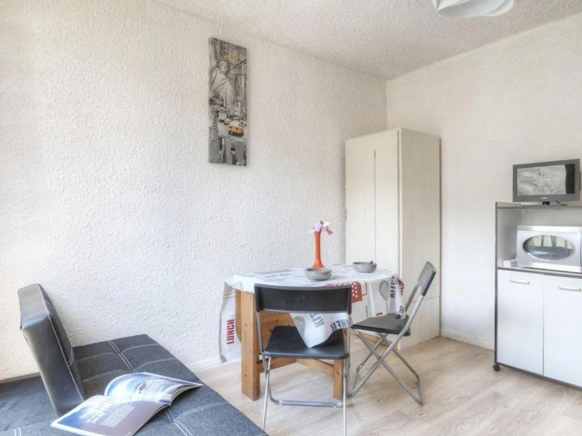 Appartement Cabine 6 Pers Avec Balcons, Proche Pistes - Serre-Chevalier, Chantemerle - Fr-1-330E-28 Saint-Chaffrey Apartment